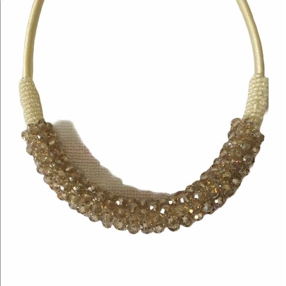 Francesca’s Collections Champagne Crystal Rounded Collar Statement Necklace - Picture 2 of 4